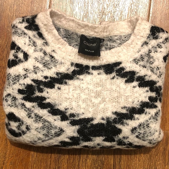 Cliche Couture Cropped Small/Medium Sweater - Picture 13 of 13